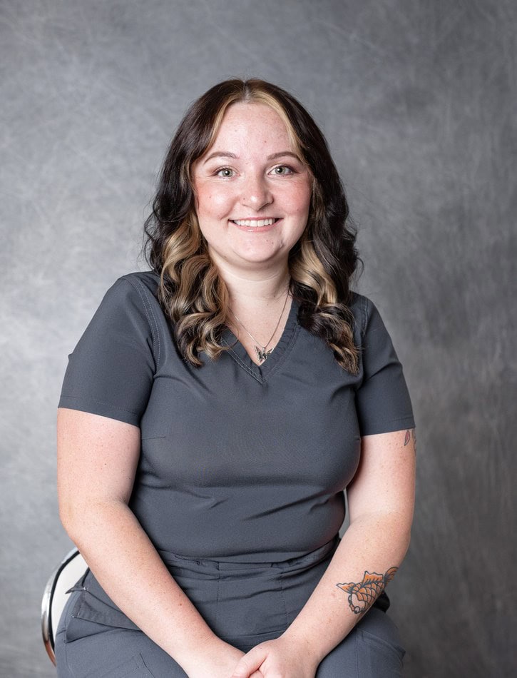 Emily at Victus Dental in Pensacola, FL